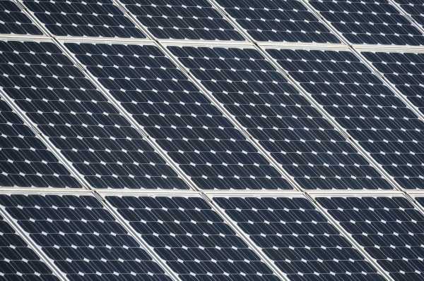 太阳能：太阳能如何利用在地球上发电？